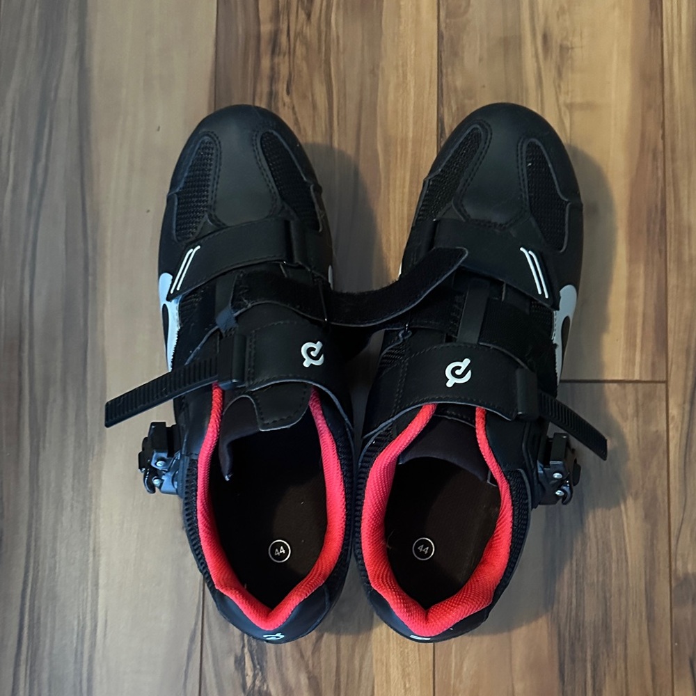 Peloton Black Cycling Shoes with Red Interior